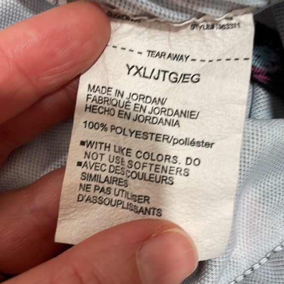 NWOT Under Armour athletic shorts - Picture 3 of 4